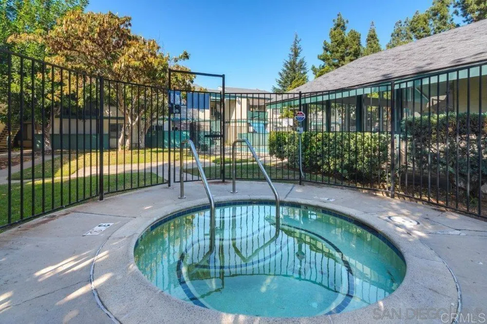1817 E Grand Avenue #77 Escondido, CA 92027