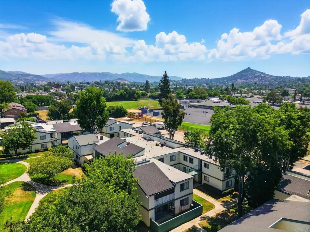 1817 E Grand Avenue #77 Escondido, CA 92027
