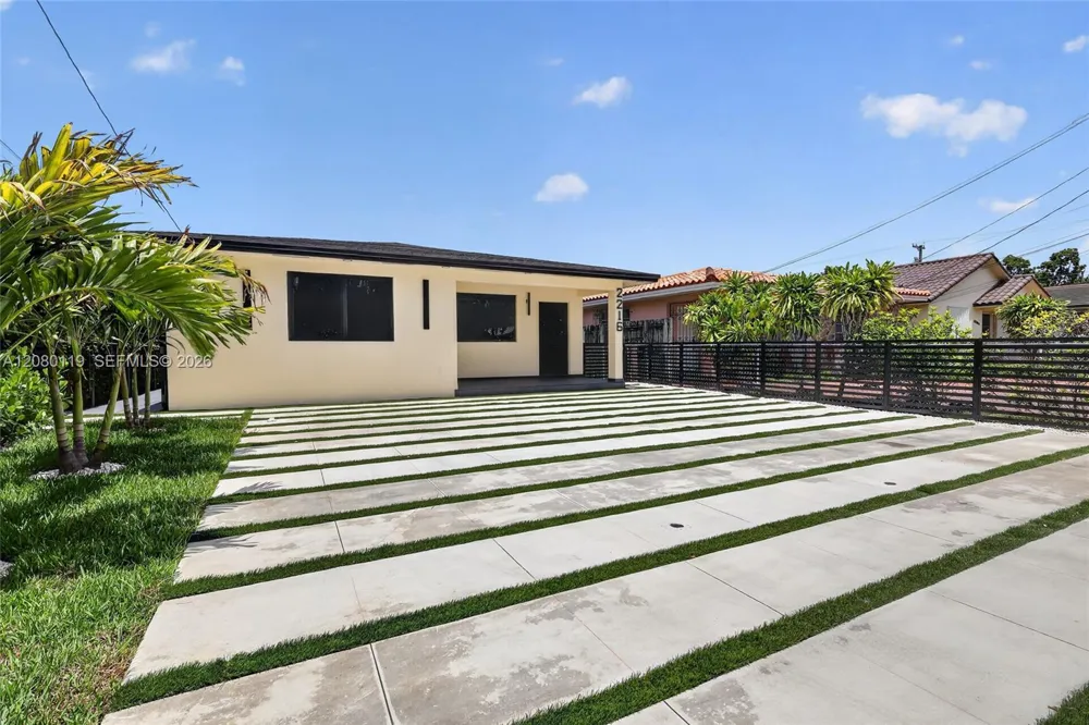 2216 SW 62nd Ave #0 Miami, FL 33155