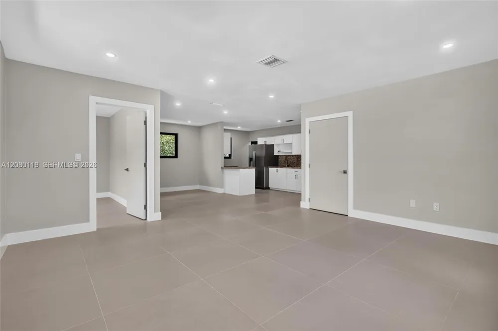 2216 SW 62nd Ave #0 Miami, FL 33155