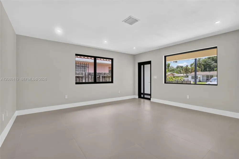 2216 SW 62nd Ave #0 Miami, FL 33155