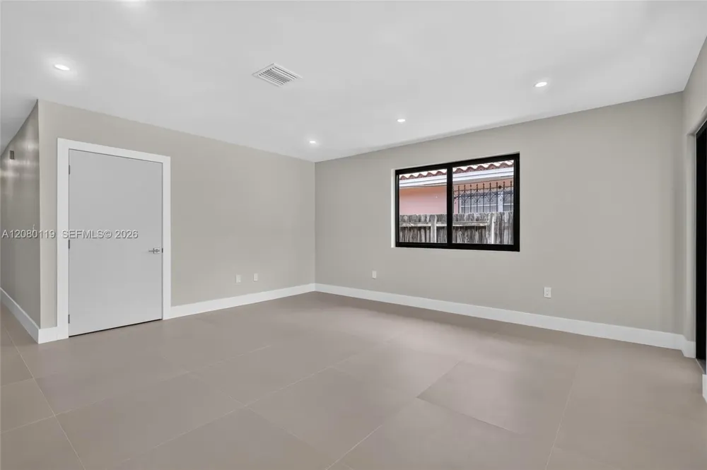 2216 SW 62nd Ave #0 Miami, FL 33155