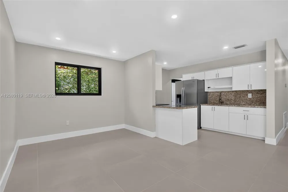 2216 SW 62nd Ave #0 Miami, FL 33155