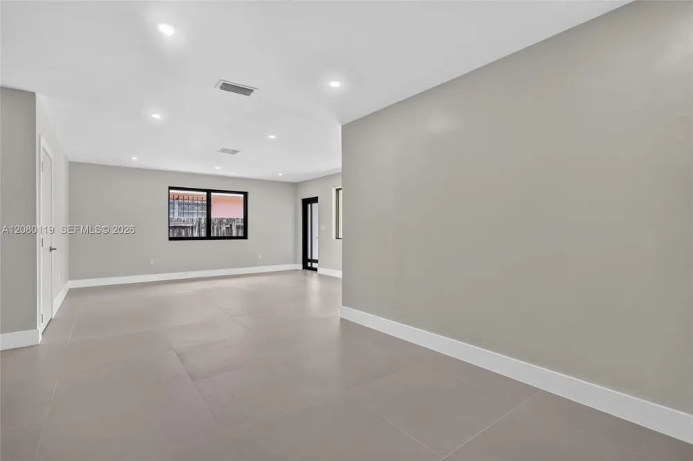 2216 SW 62nd Ave #0 Miami, FL 33155