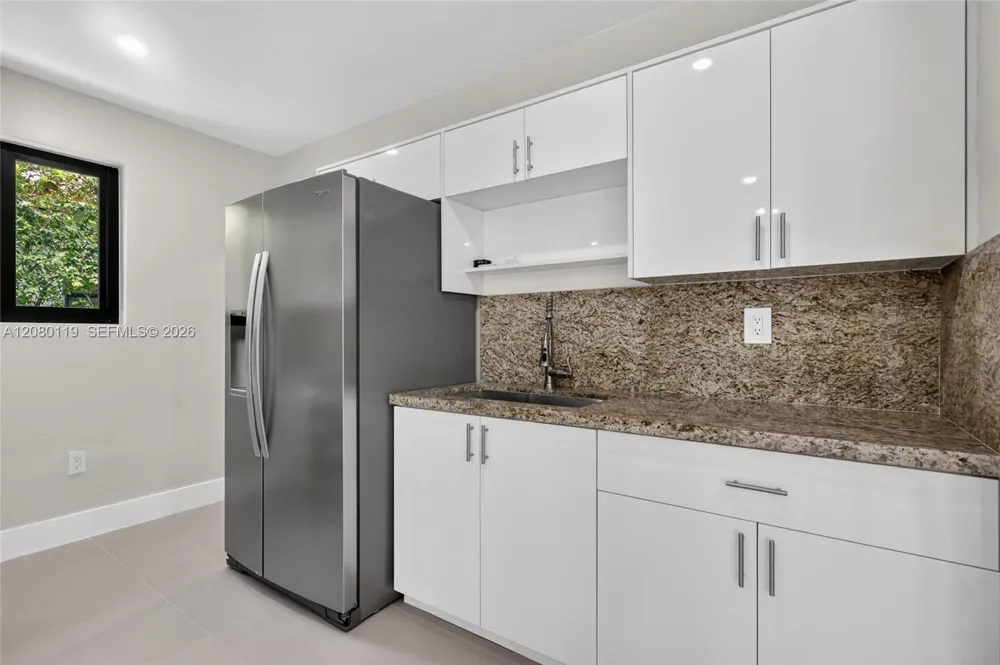 2216 SW 62nd Ave #0 Miami, FL 33155