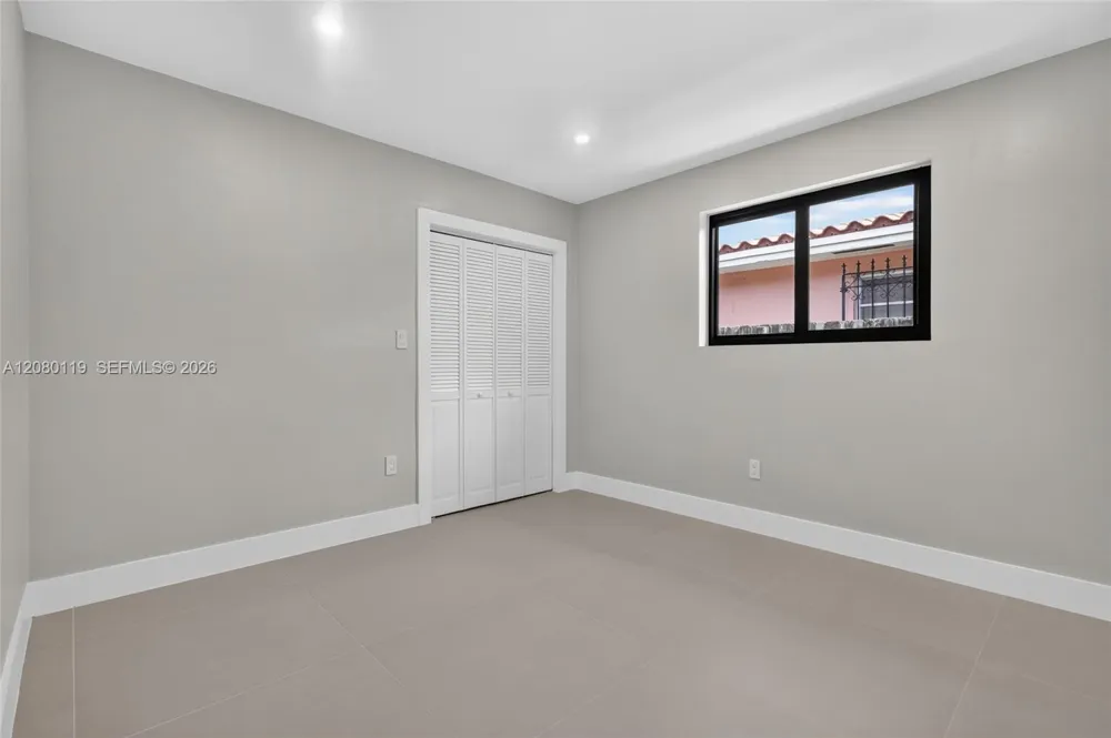 2216 SW 62nd Ave #0 Miami, FL 33155