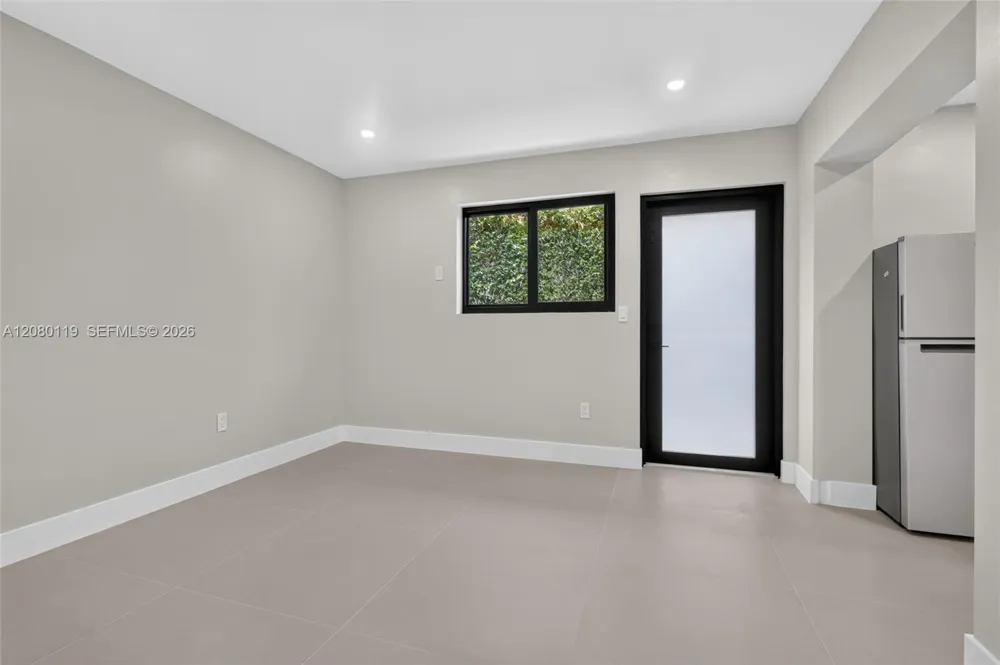 2216 SW 62nd Ave #0 Miami, FL 33155