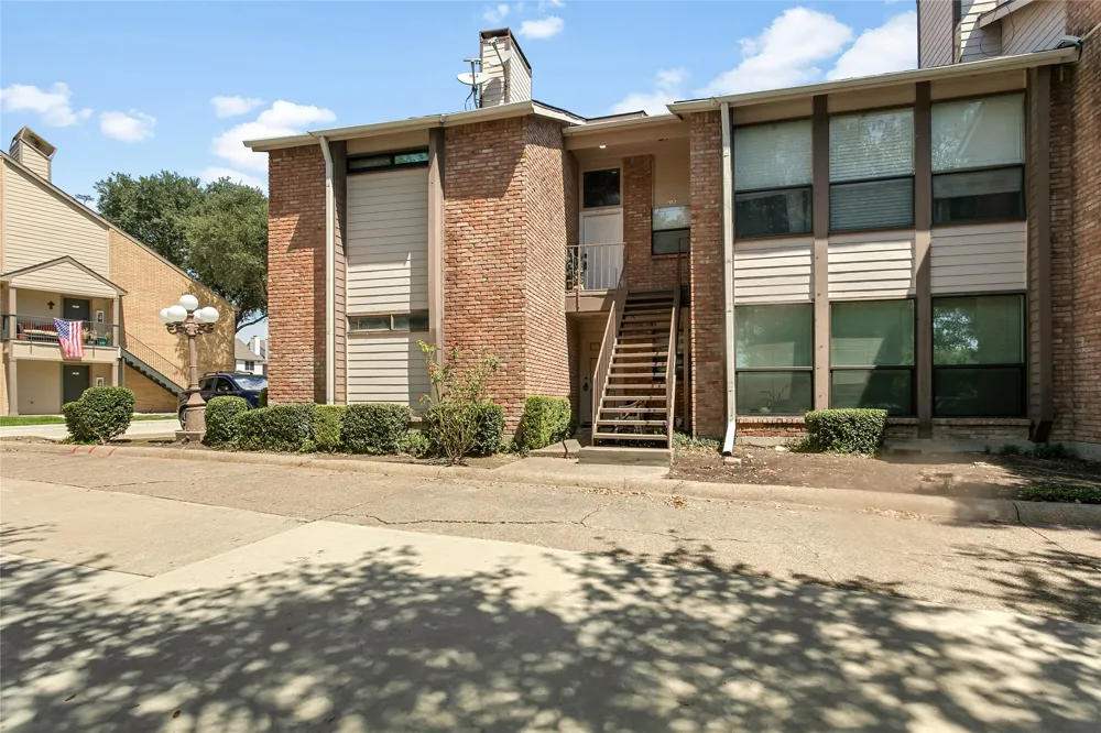 5705 Marvin Loving Drive #201 Garland, TX 75043