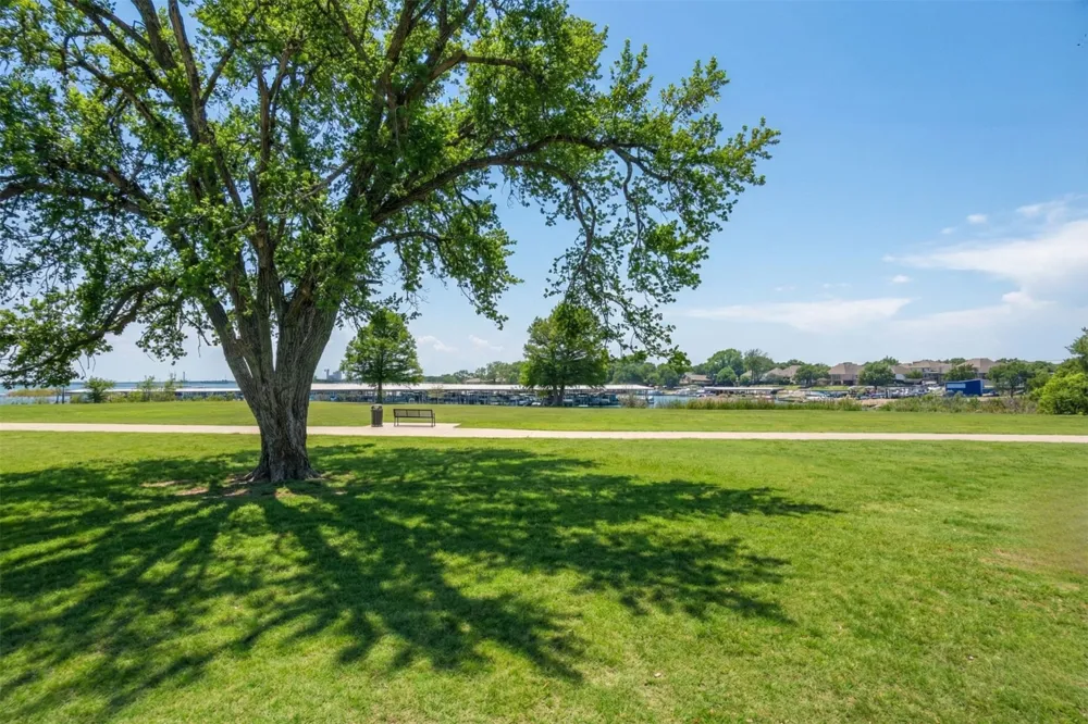 5705 Marvin Loving Drive #201 Garland, TX 75043