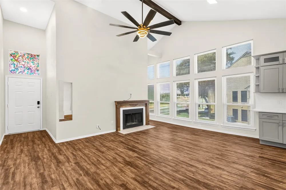 5705 Marvin Loving Drive #201 Garland, TX 75043
