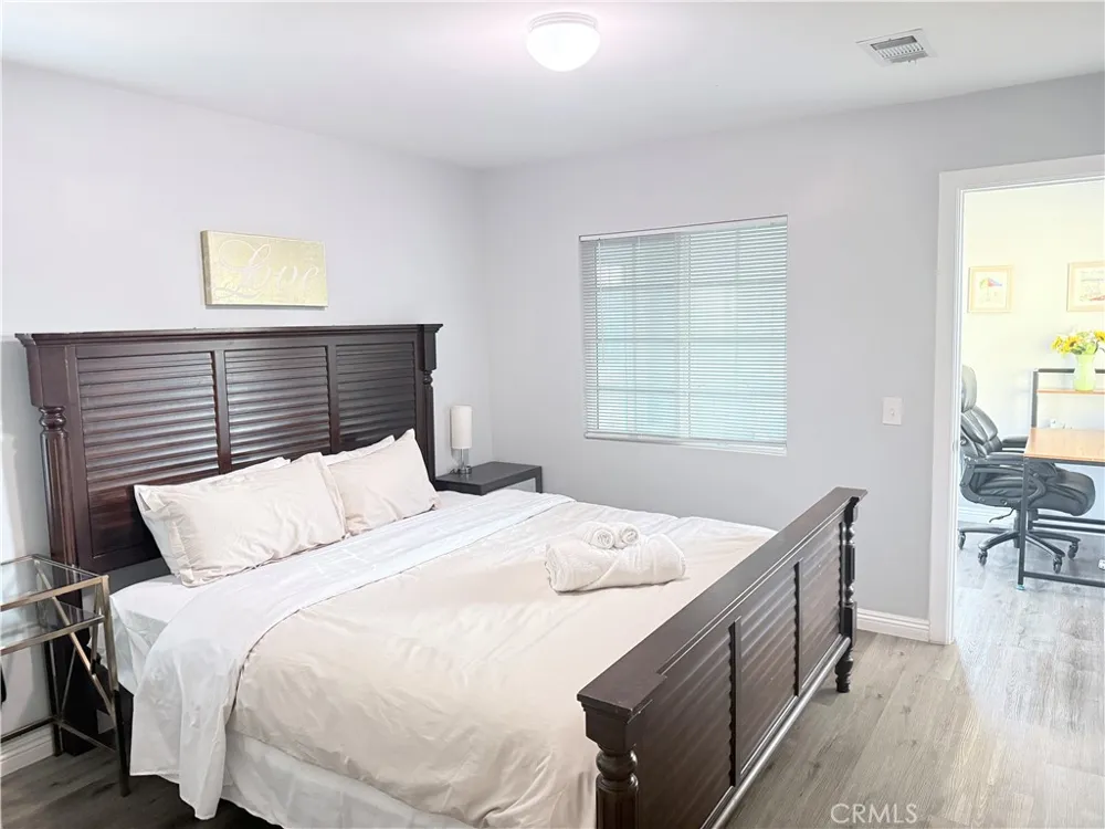 6733 Temple City #B Arcadia, CA 91007