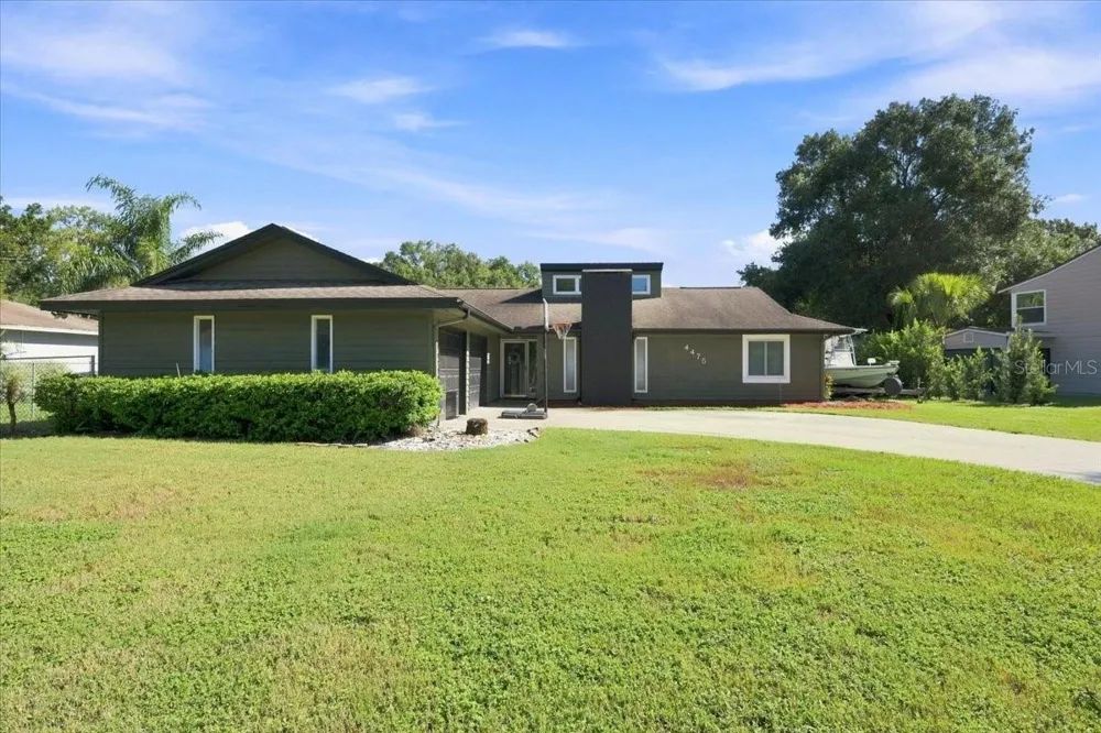 4475 OLD COLONY ROAD Mulberry, FL 33860