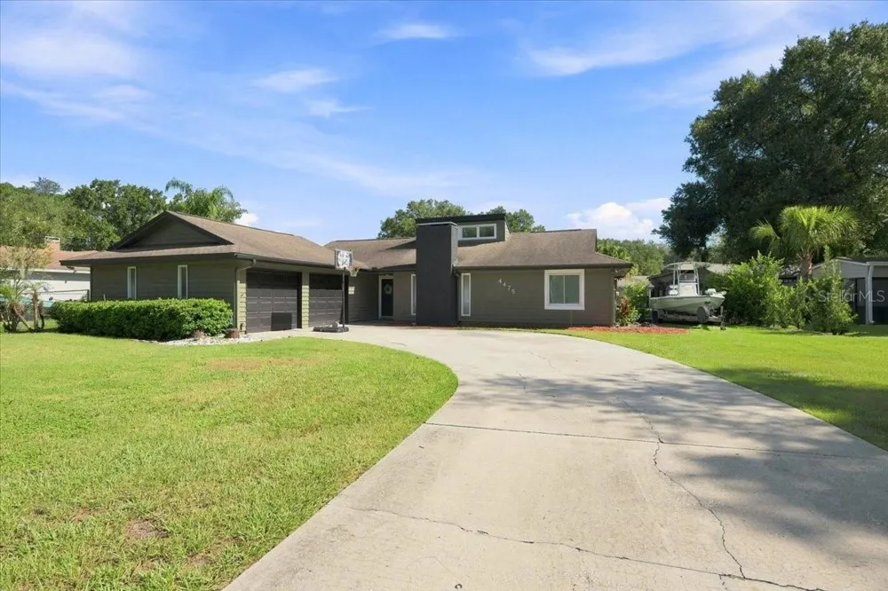 4475 OLD COLONY ROAD Mulberry, FL 33860