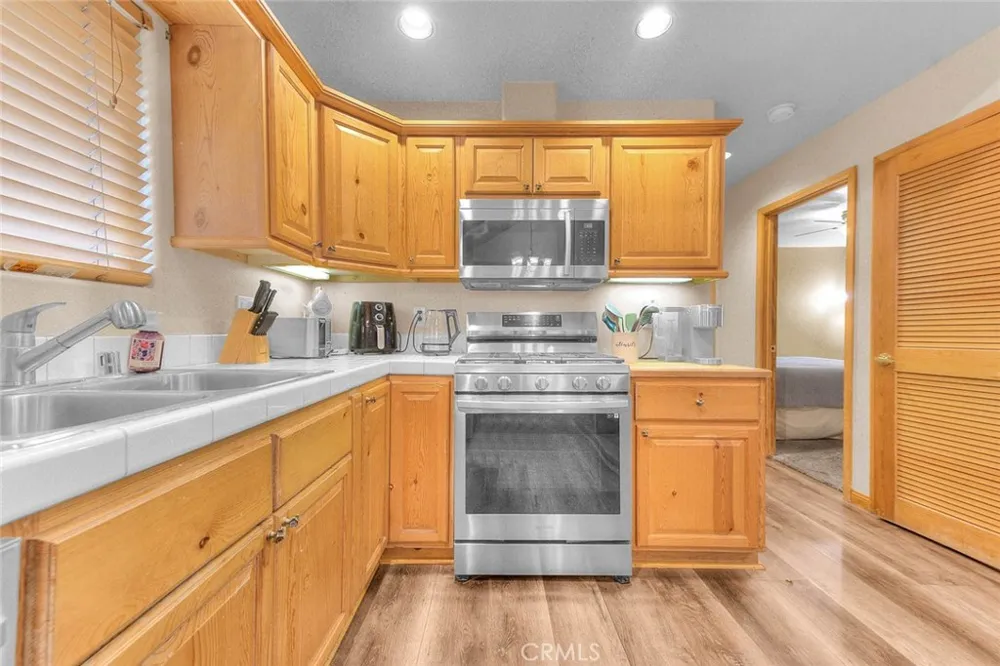 912 Nana Big Bear City, CA 92314