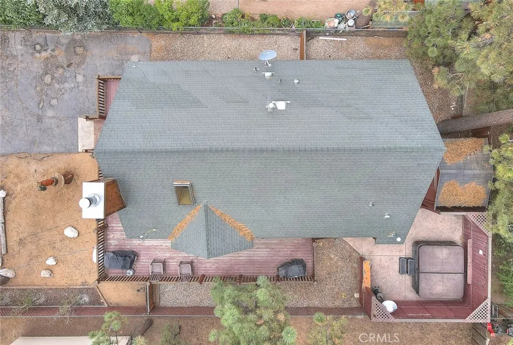 912 Nana Big Bear City, CA 92314