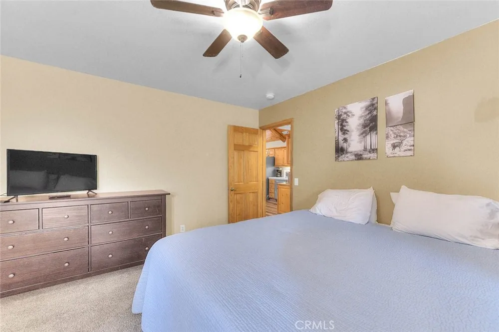 912 Nana Big Bear City, CA 92314