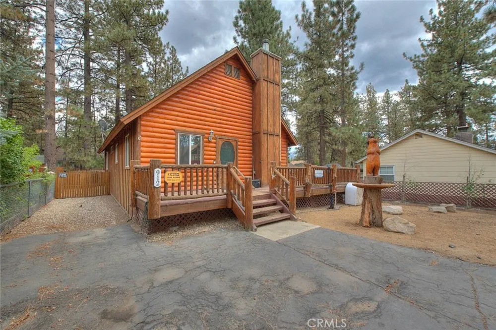 912 Nana Big Bear City, CA 92314