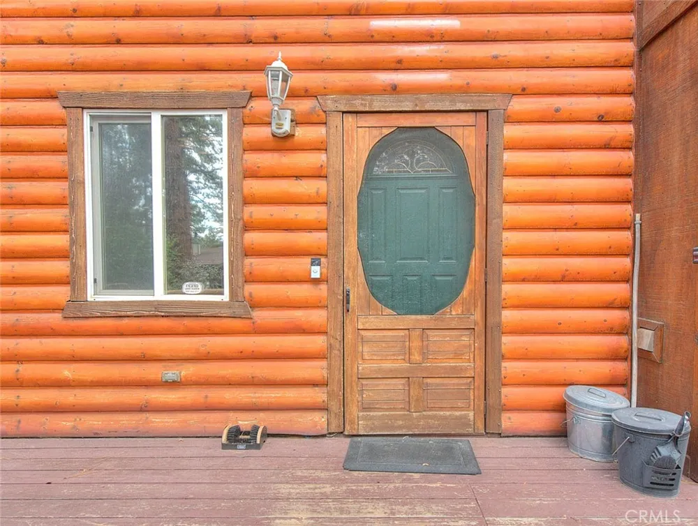 912 Nana Big Bear City, CA 92314