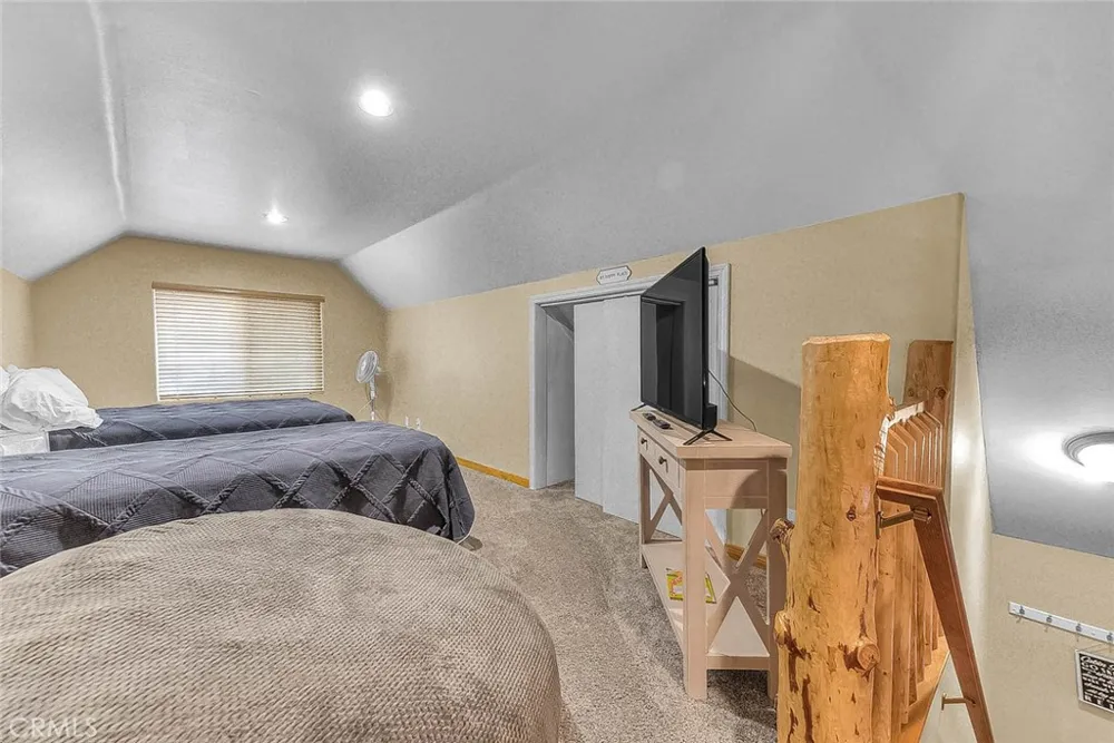 912 Nana Big Bear City, CA 92314