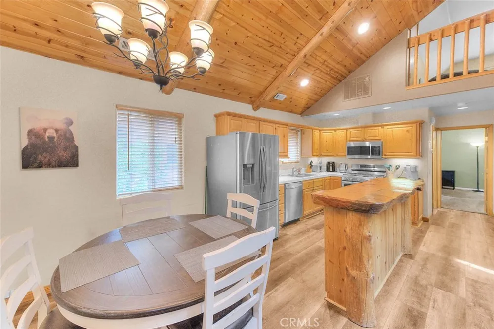 912 Nana Big Bear City, CA 92314