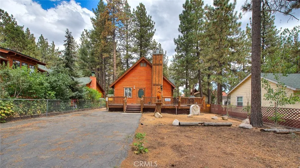 912 Nana Big Bear City, CA 92314