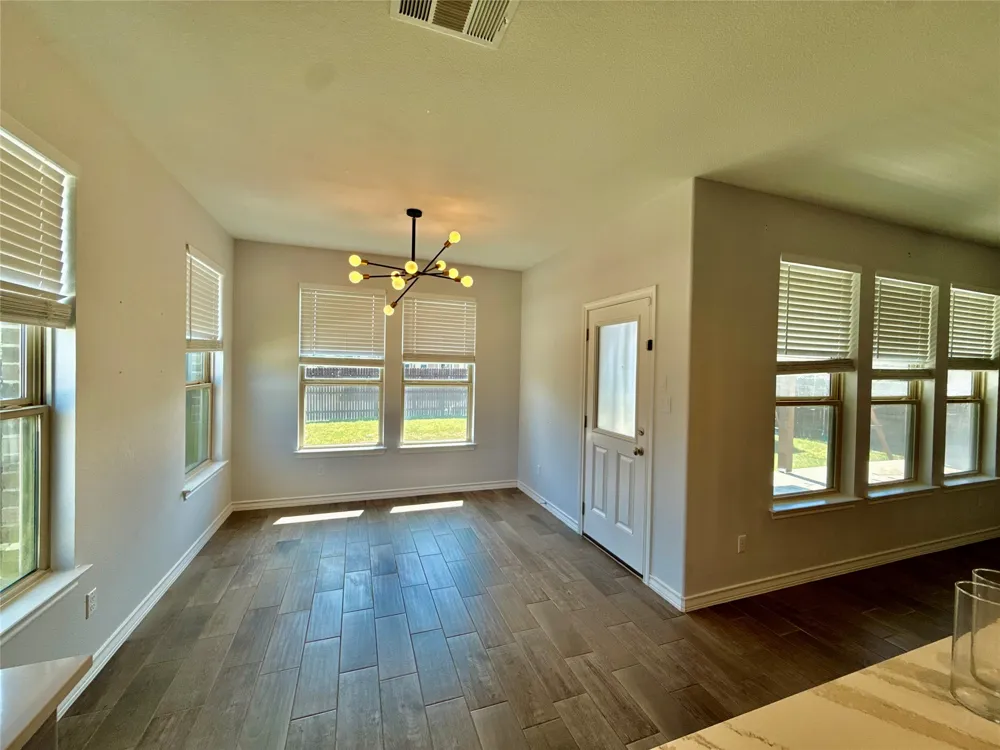 17113 Antioch Avenue Pflugerville, TX 78660
