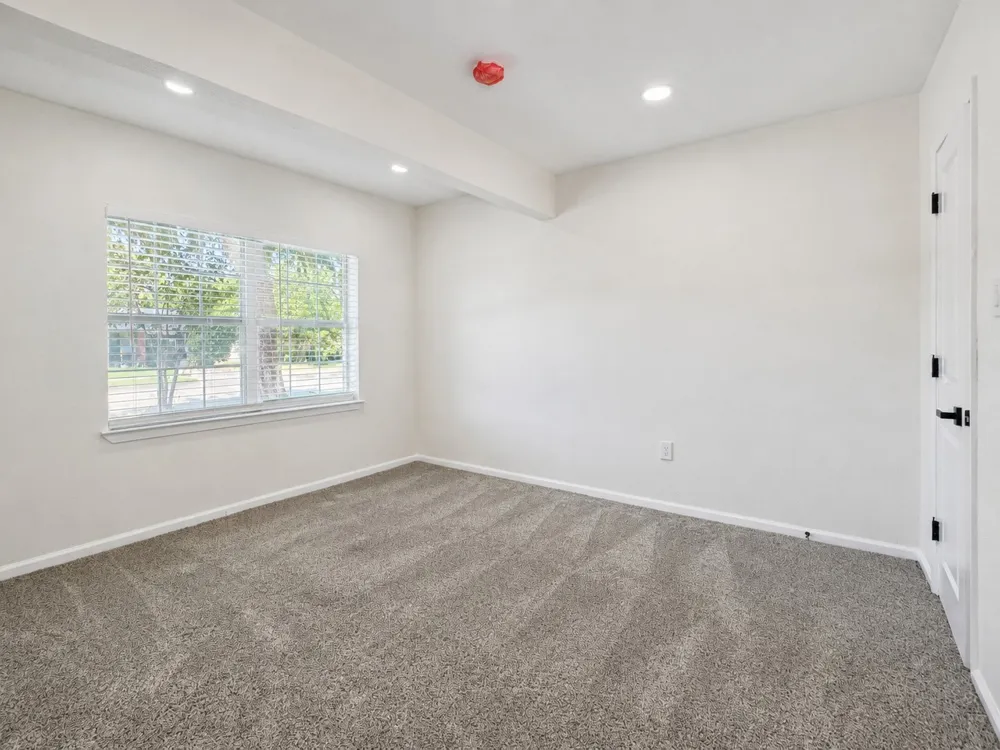 1842 Delmar Drive Garland, TX 75040