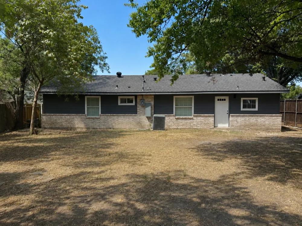1842 Delmar Drive Garland, TX 75040