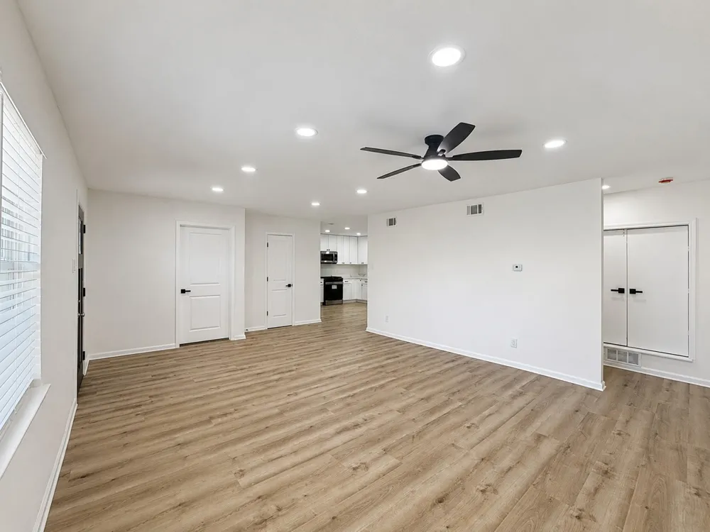 1842 Delmar Drive Garland, TX 75040
