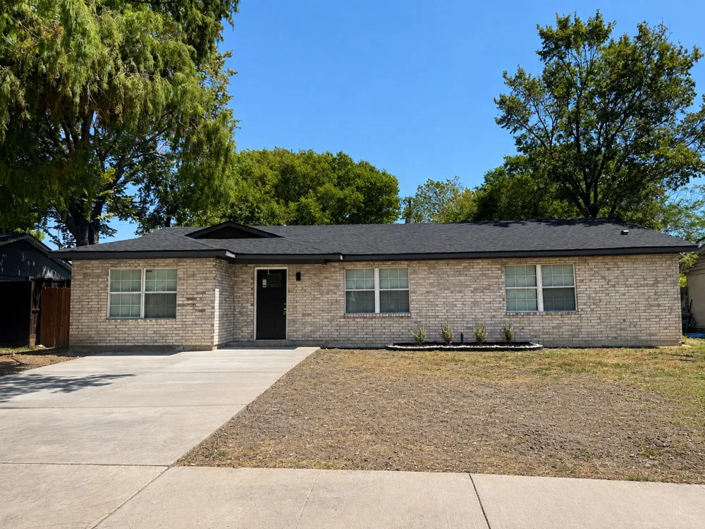 1842 Delmar Drive Garland, TX 75040