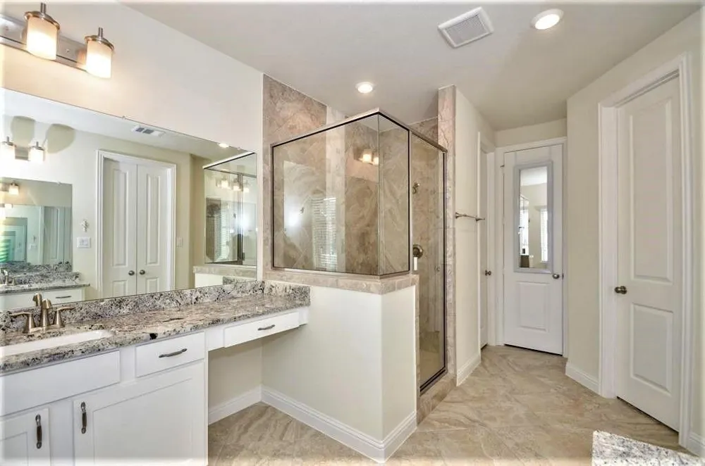 1403 Adell Rose Lane Houston, TX 77043