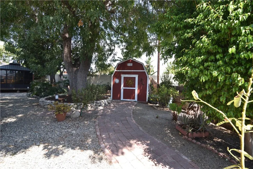 2484 Cambridge Fullerton, CA 92835
