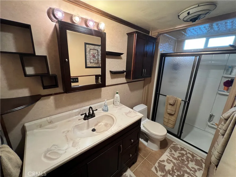 2484 Cambridge Fullerton, CA 92835