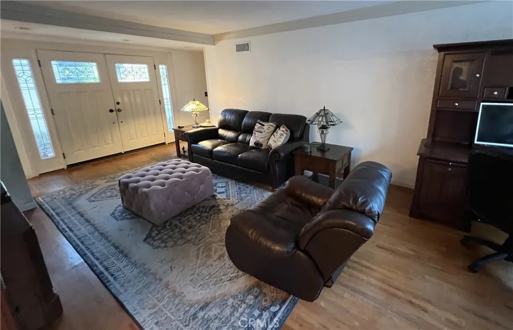 2484 Cambridge Fullerton, CA 92835