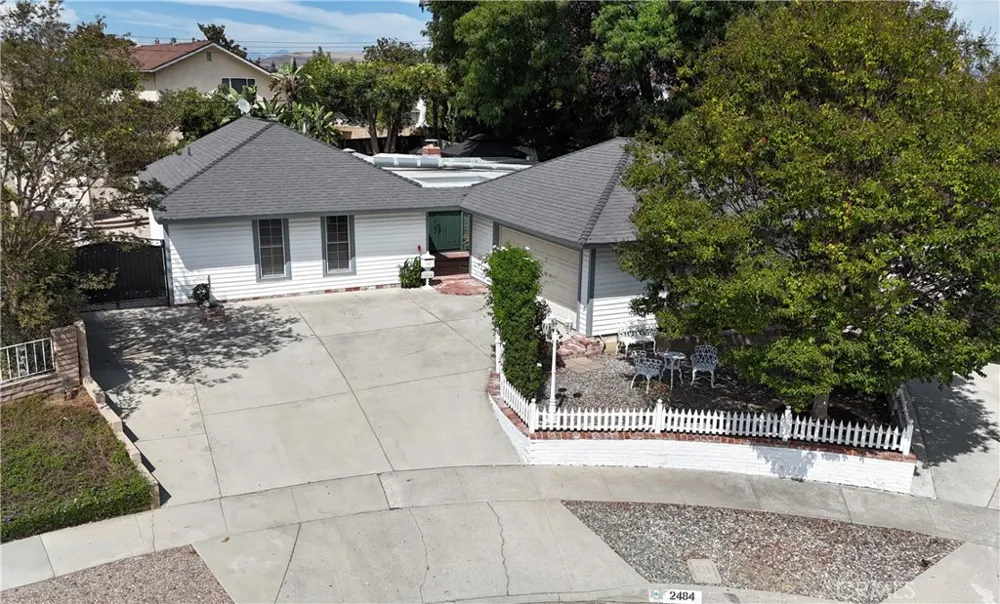 2484 Cambridge Fullerton, CA 92835