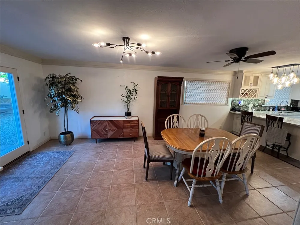 2484 Cambridge Fullerton, CA 92835