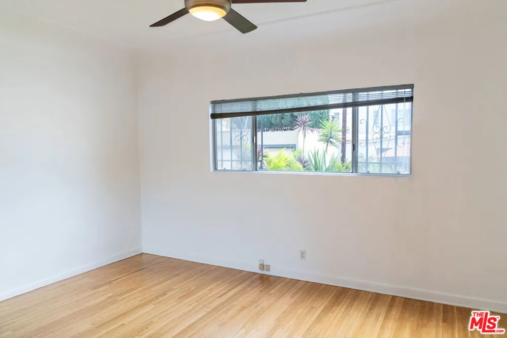 1211 S Hayworth Avenue Los Angeles, CA 90035