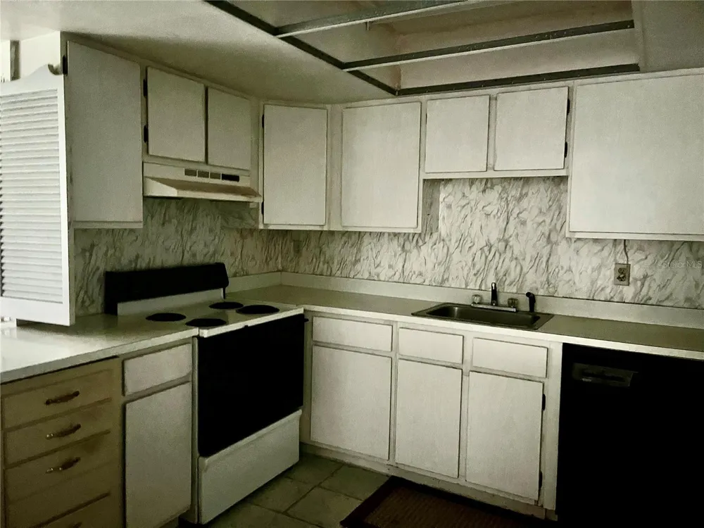 568 MIDWAY DRIVE #B ocala, FL 34472