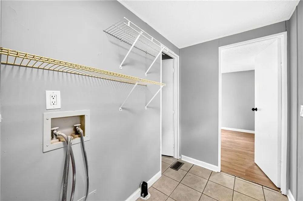 195 Hale Road Maysville, GA 30558
