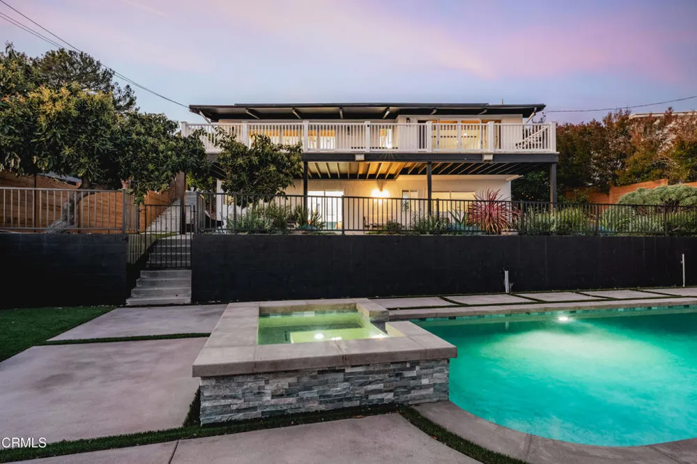 3086 GROVE STREET Ventura, CA 93003