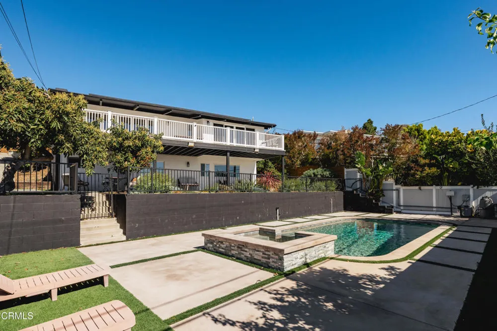 3086 GROVE STREET Ventura, CA 93003