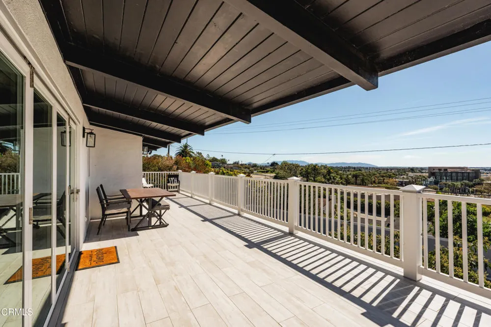3086 GROVE STREET Ventura, CA 93003