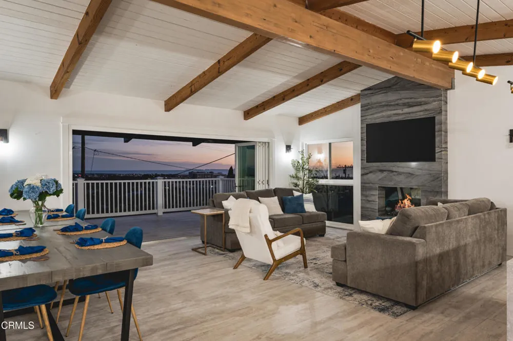 3086 GROVE STREET Ventura, CA 93003