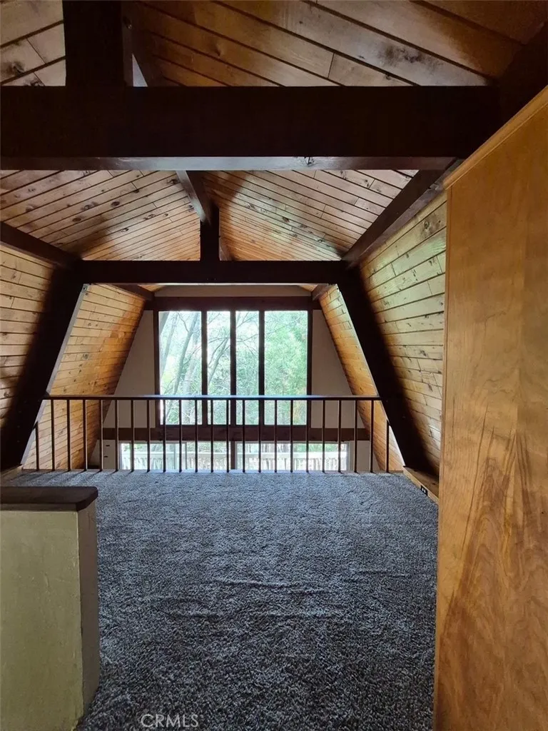28644 Shenandoah Lake Arrowhead, CA 92352