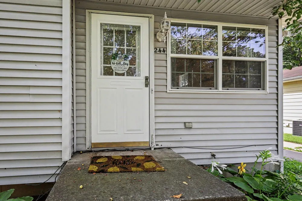 244 Majestic Street SE Kentwood, MI 49548