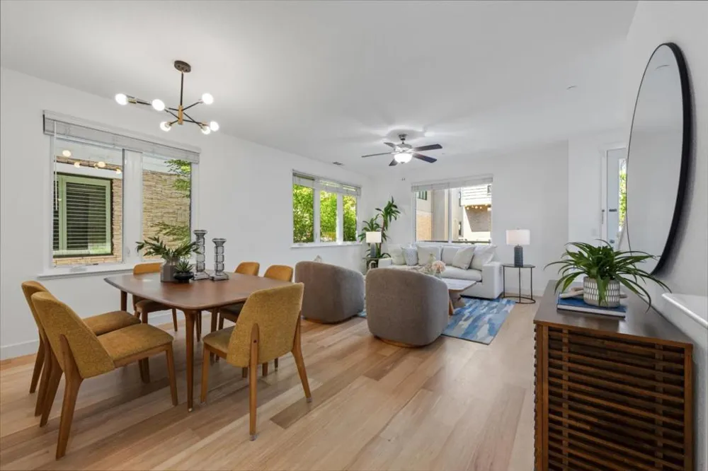 410 Gene Court Palo Alto, CA 94306