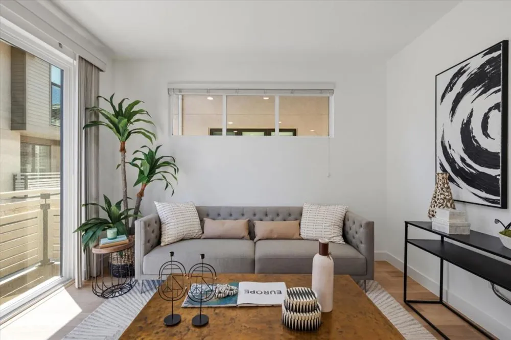 410 Gene Court Palo Alto, CA 94306