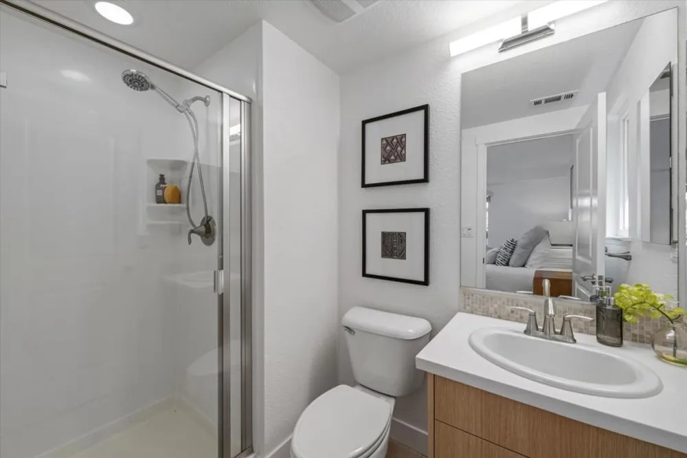 410 Gene Court Palo Alto, CA 94306