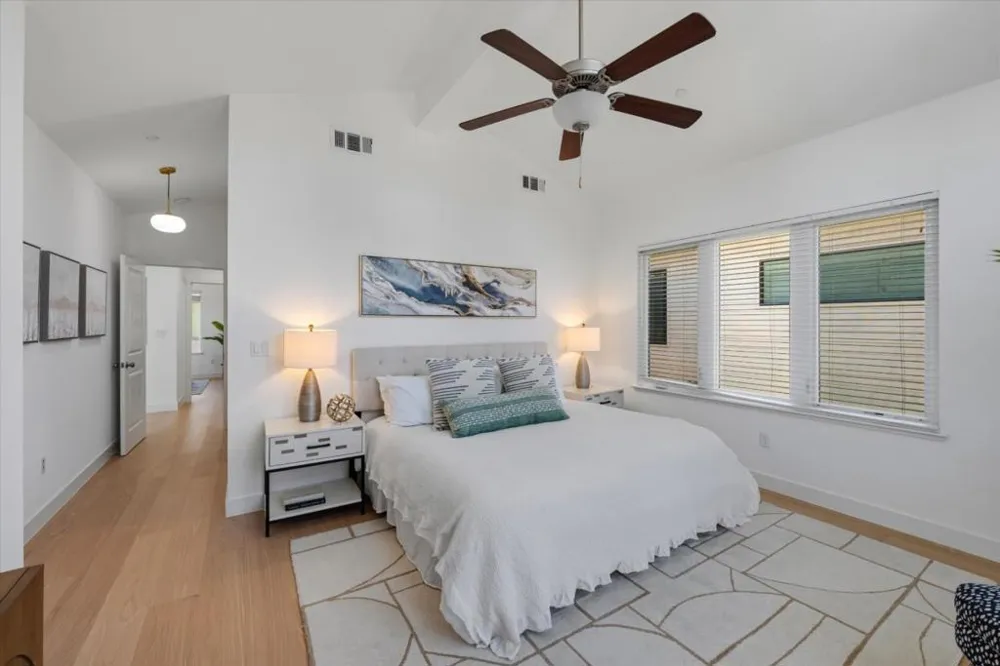 410 Gene Court Palo Alto, CA 94306
