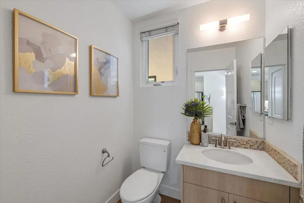 410 Gene Court Palo Alto, CA 94306
